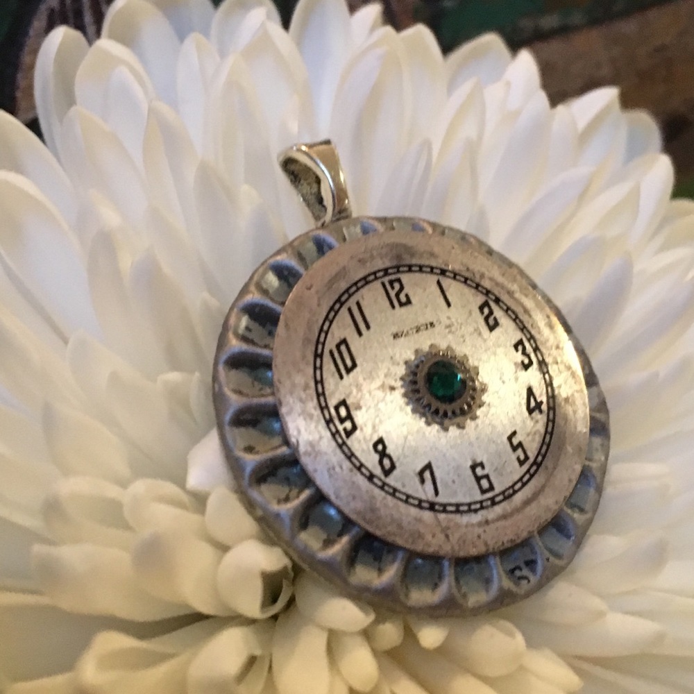 Handcrafted Vintage Watch Face Necklace - Picture 3 of 7